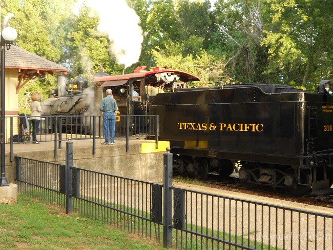 Texas and Pacific Locomotive