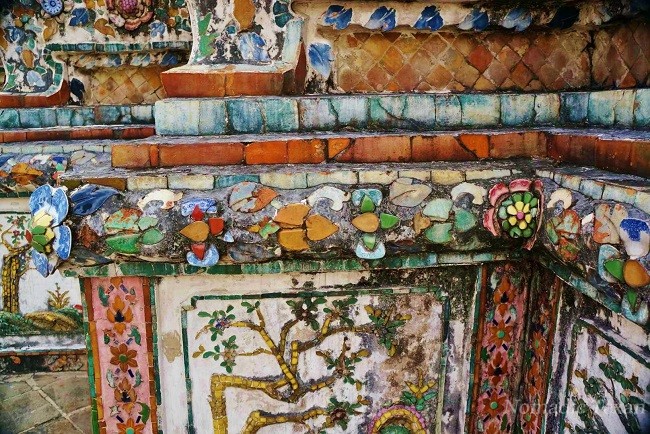 Detail of the Porcelain Filled Wall of Wat Arun